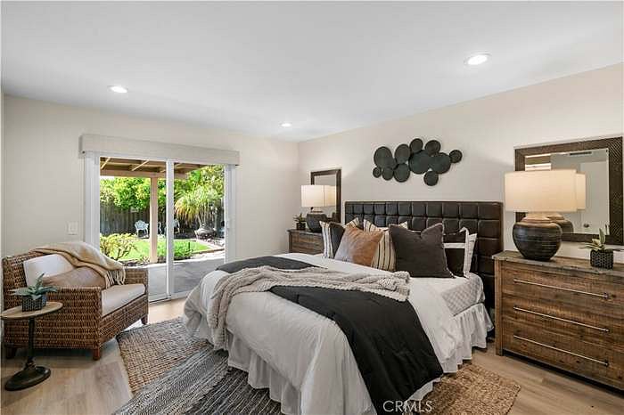 Furnished Finder property 898697_1 photo 6