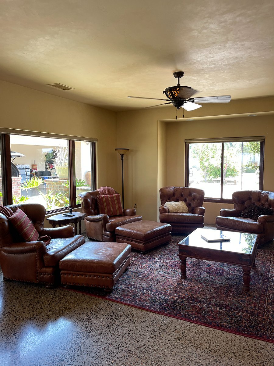 Furnished Finder property 898702_1 photo 4