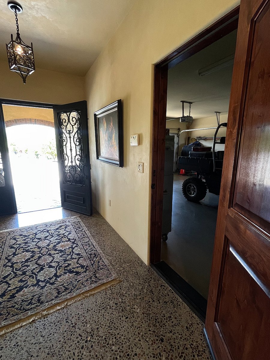 Furnished Finder property 898702_1 photo 19