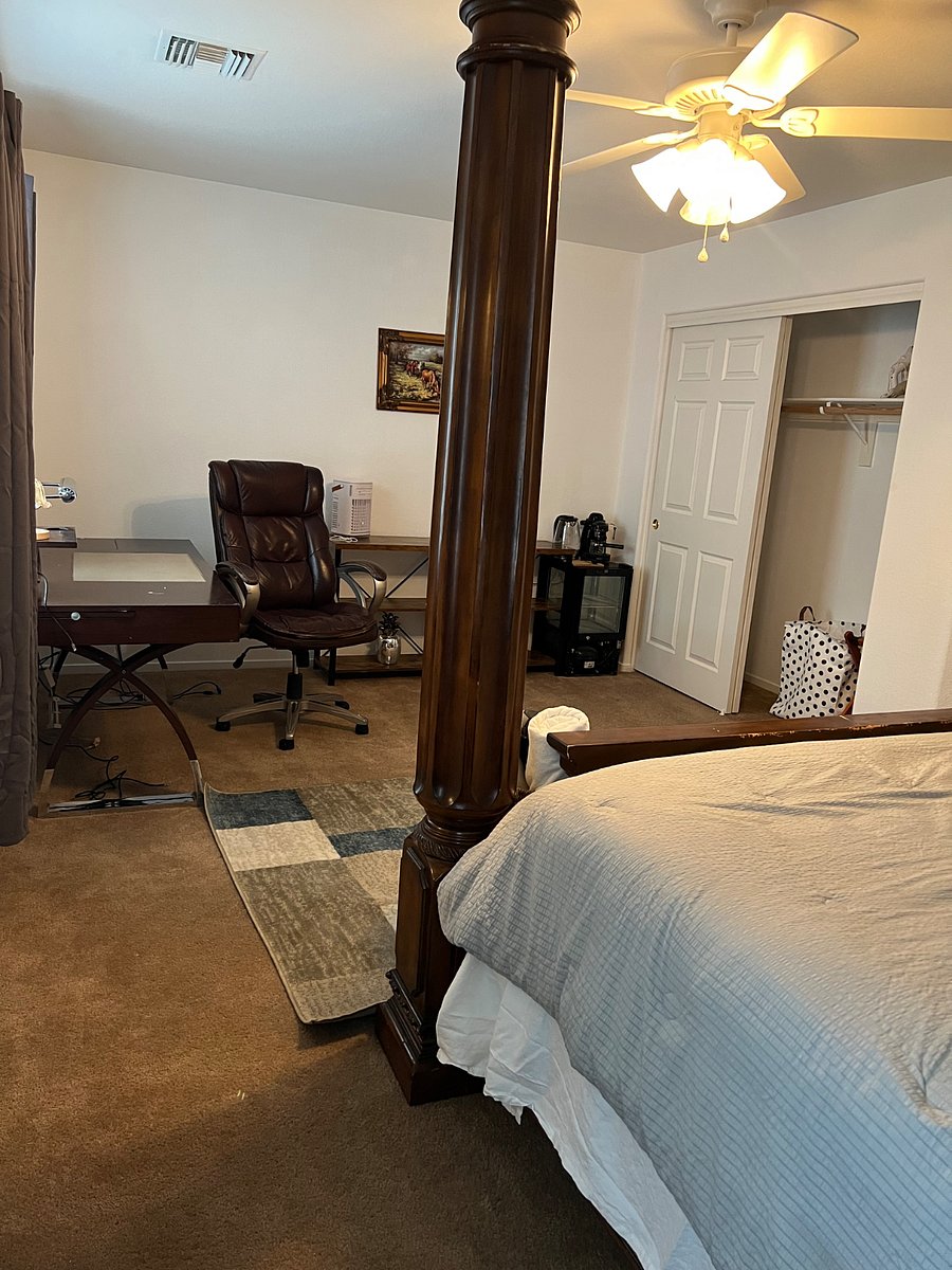 Furnished Finder property 898707_1 photo 9