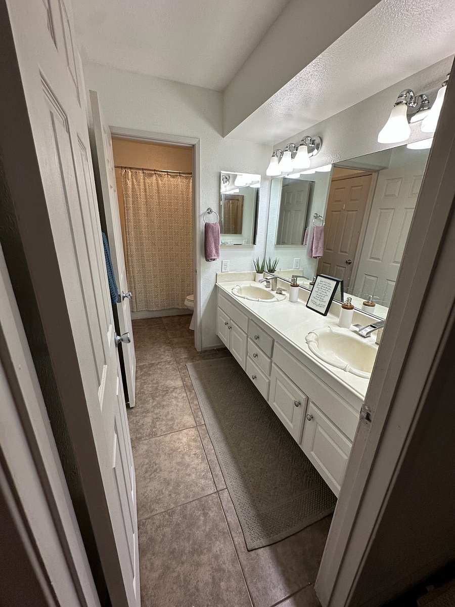 Furnished Finder property 898737_1 photo 6