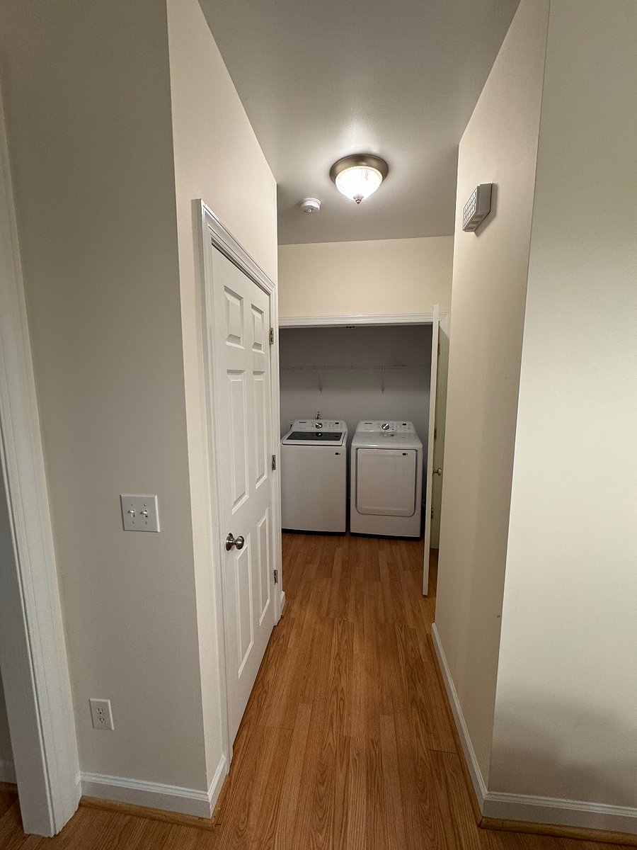 Furnished Finder property 898760_1 photo 5