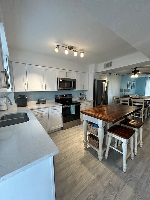 Furnished Finder property 898778_1 photo 12
