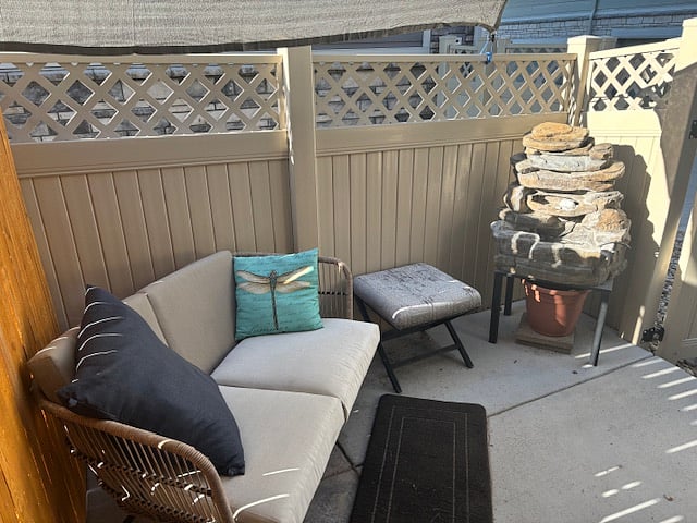 Furnished Finder property 898781_1 photo 3