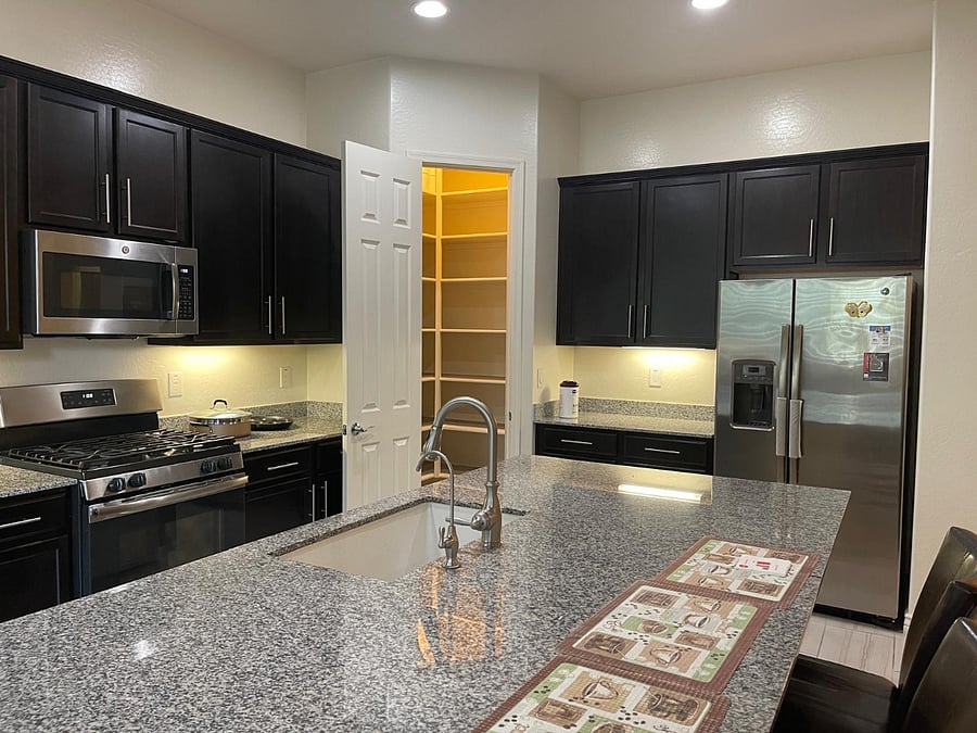 Furnished Finder property 898794_1 photo 9
