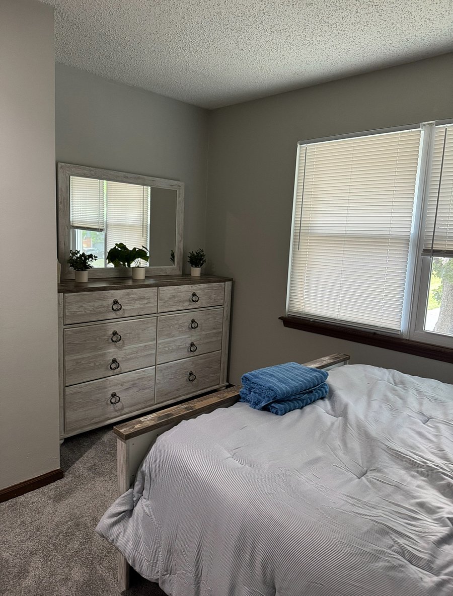 Furnished Finder property 898803_1 photo 4
