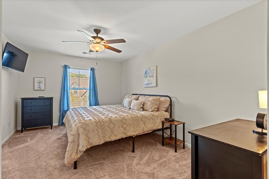 Furnished Finder property 898839_1 photo 6