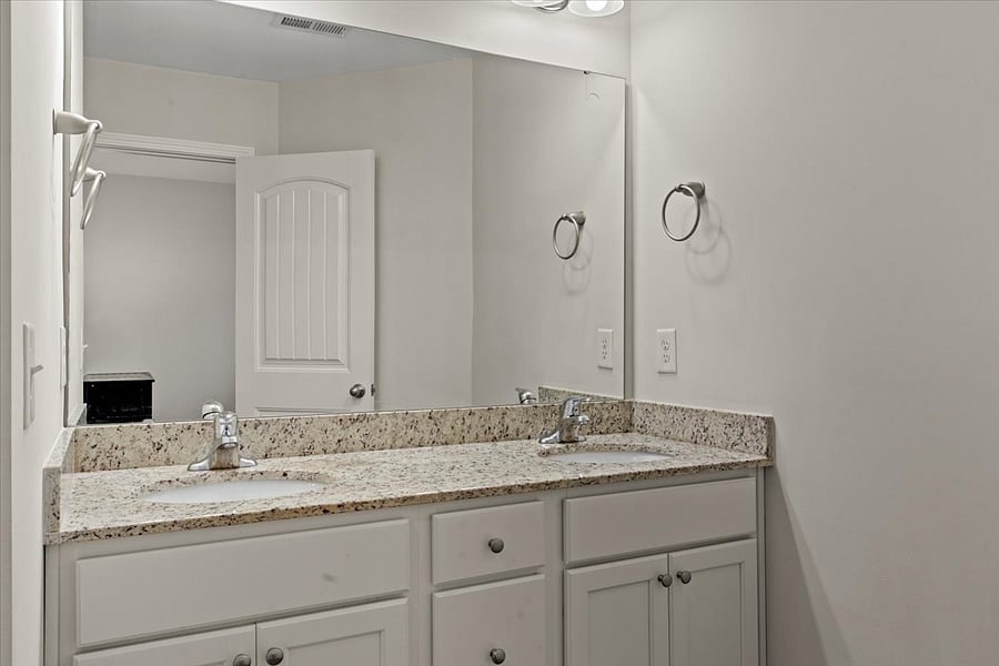Furnished Finder property 898839_1 photo 7