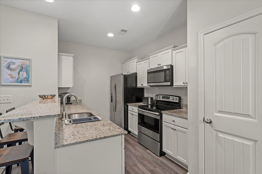Furnished Finder property 898839_1 photo 11