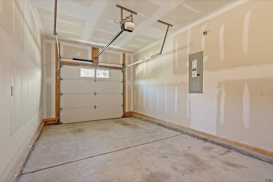 Furnished Finder property 898839_1 photo 16