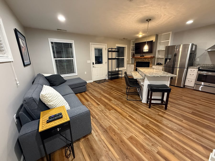 Furnished Finder property 898841_1 photo 6