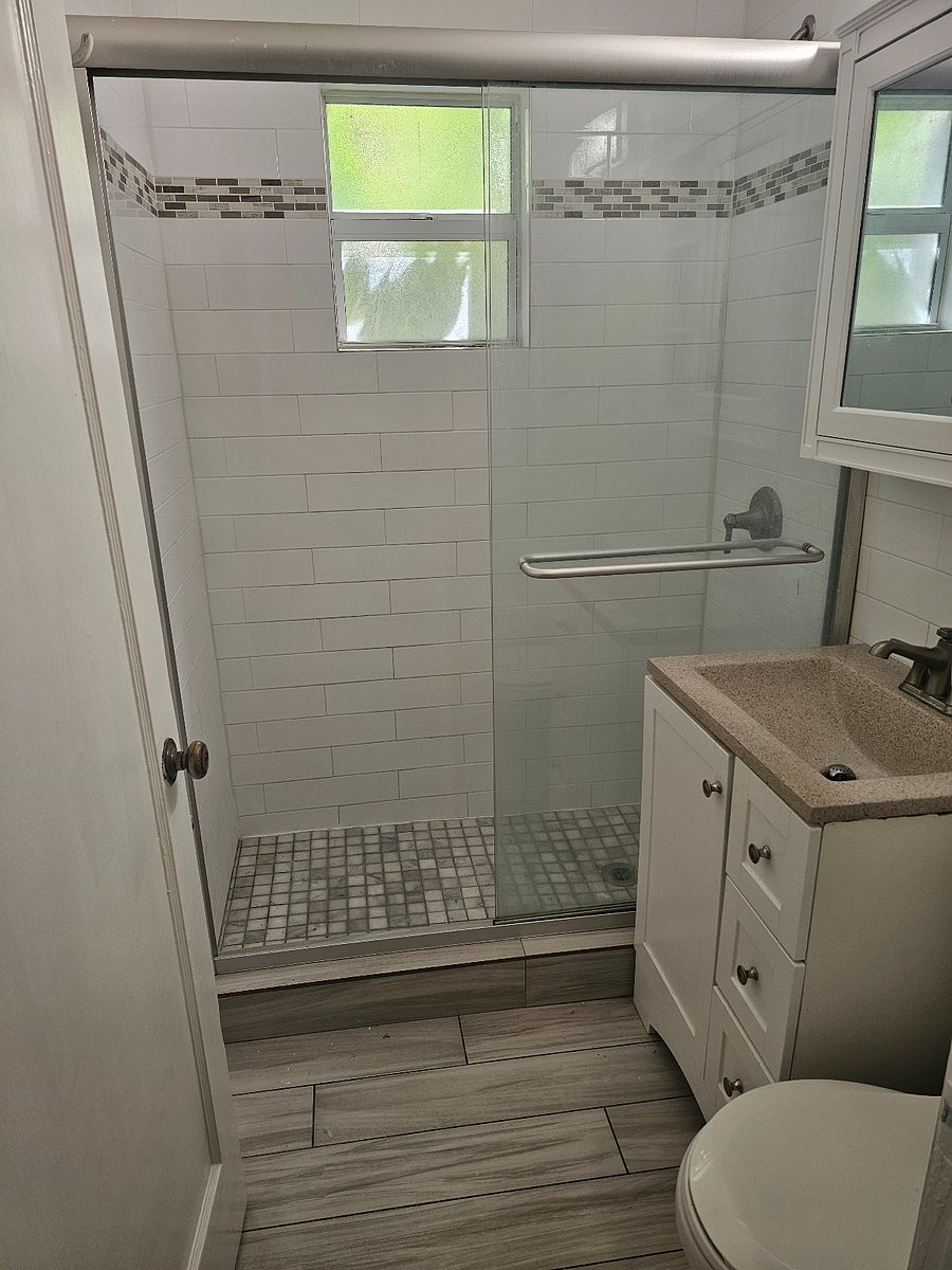 Furnished Finder property 898845_1 photo 8