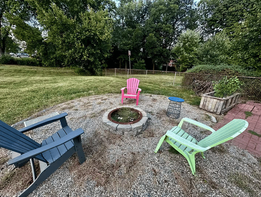 Furnished Finder property 898855_1 photo 32