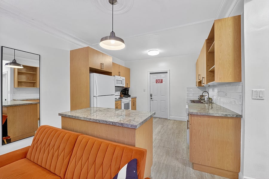 Furnished Finder property 898862_1 photo 24
