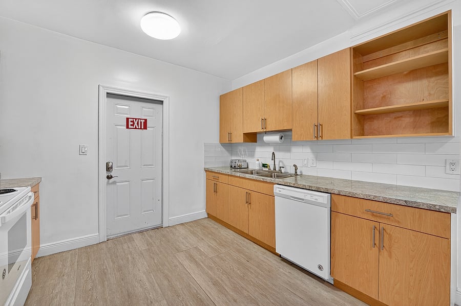 Furnished Finder property 898862_1 photo 26