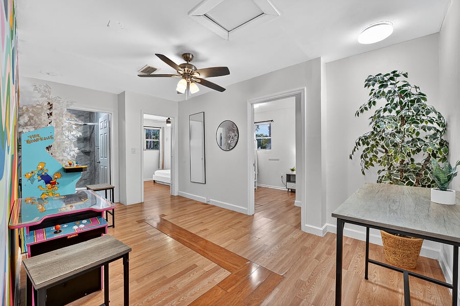 Furnished Finder property 898862_1 photo 35
