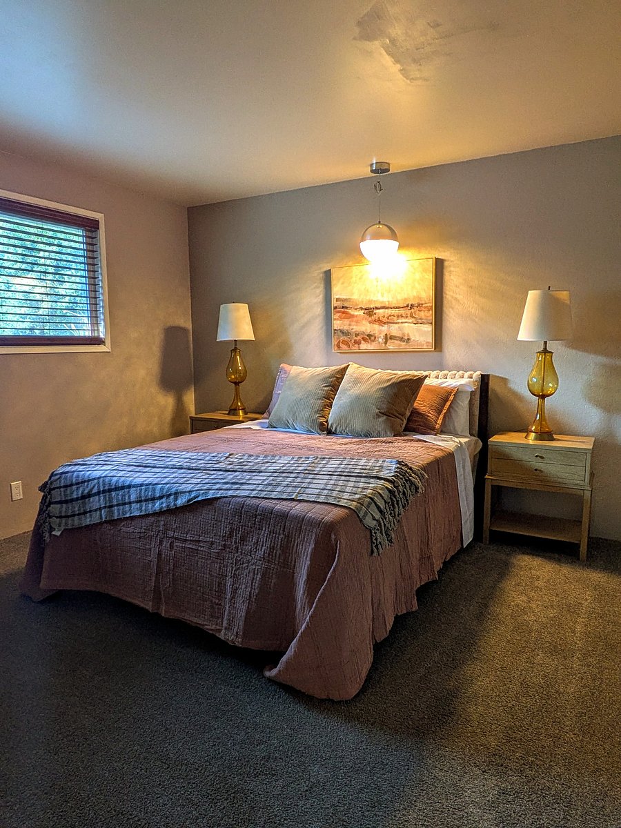 Furnished Finder property 898863_1 photo 3