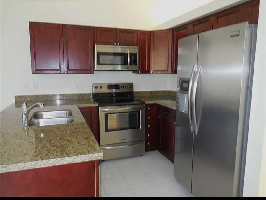 Furnished Finder property 898866_1 photo 3