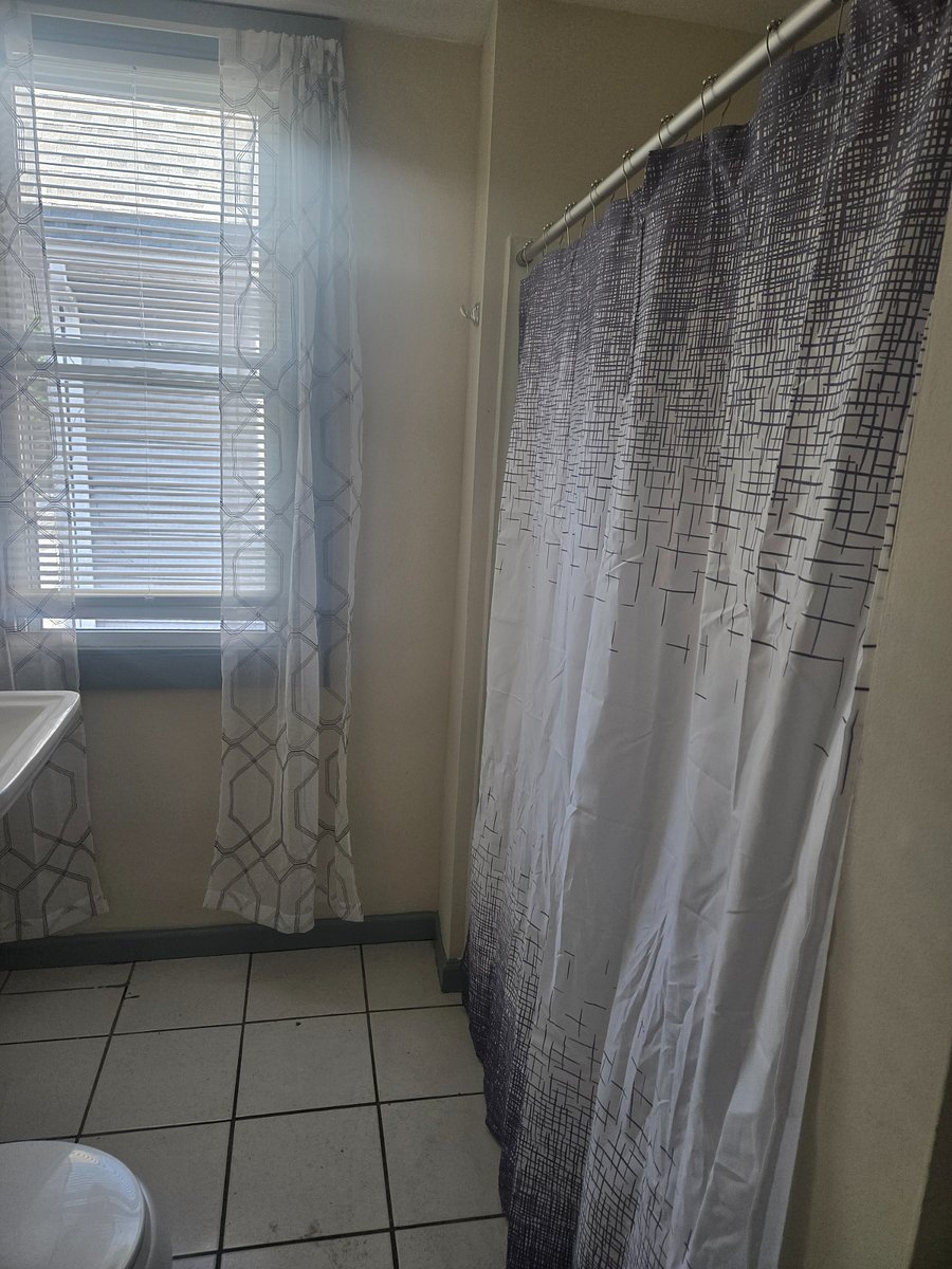 Furnished Finder property 898868_1 photo 7