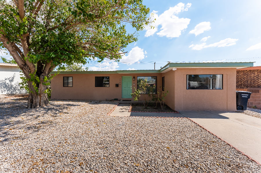 Furnished Finder property 898870_1 photo 11