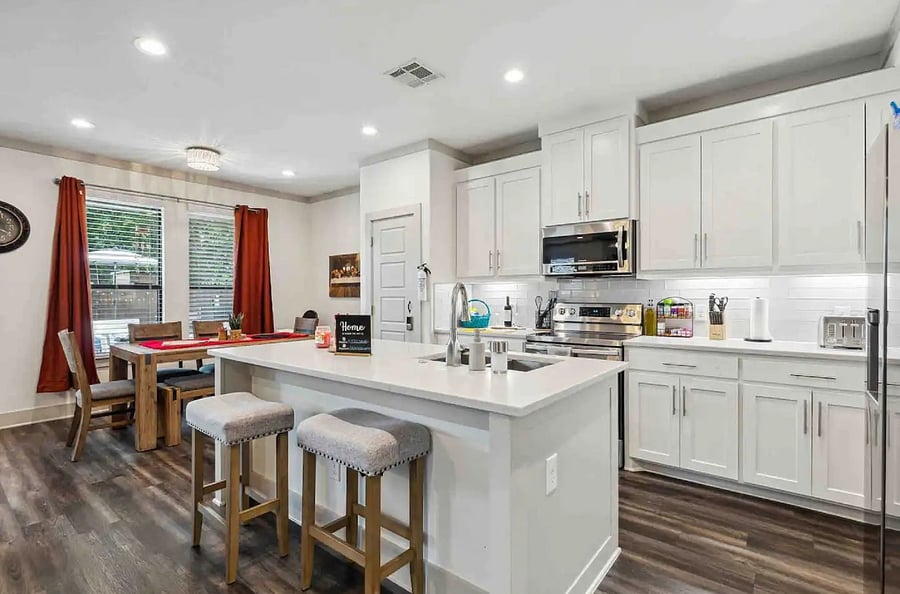 Furnished Finder property 898873_1 photo 4