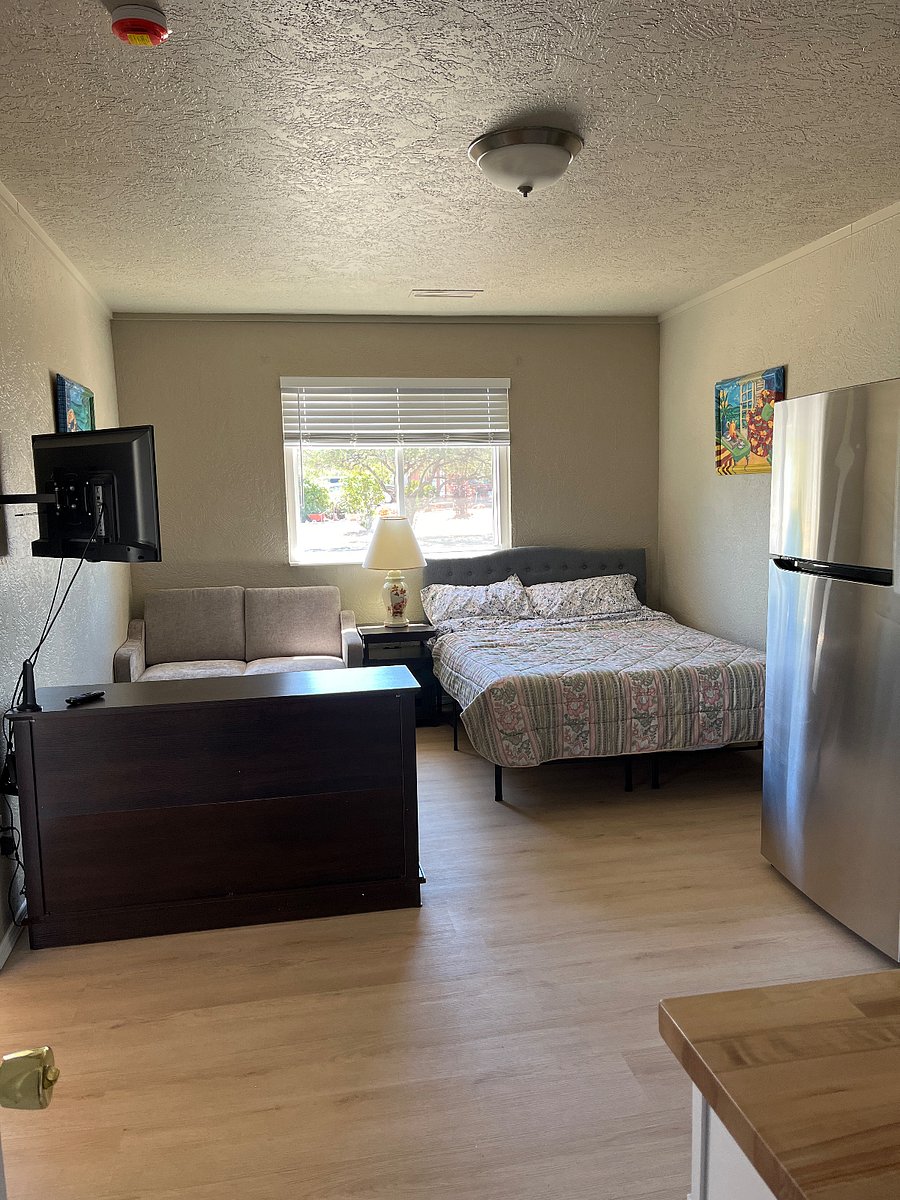 Furnished Finder property 898885_1 photo 18