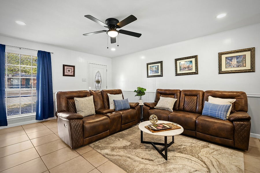 Furnished Finder property 898893_1 photo 3