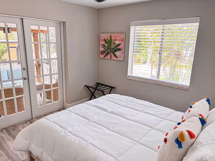 Furnished Finder property 898900_1 photo 21