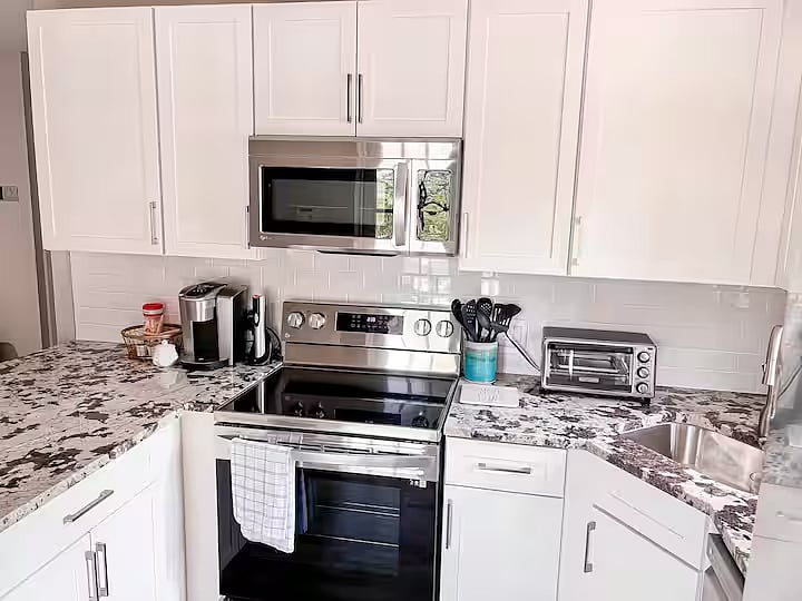 Furnished Finder property 898900_1 photo 5