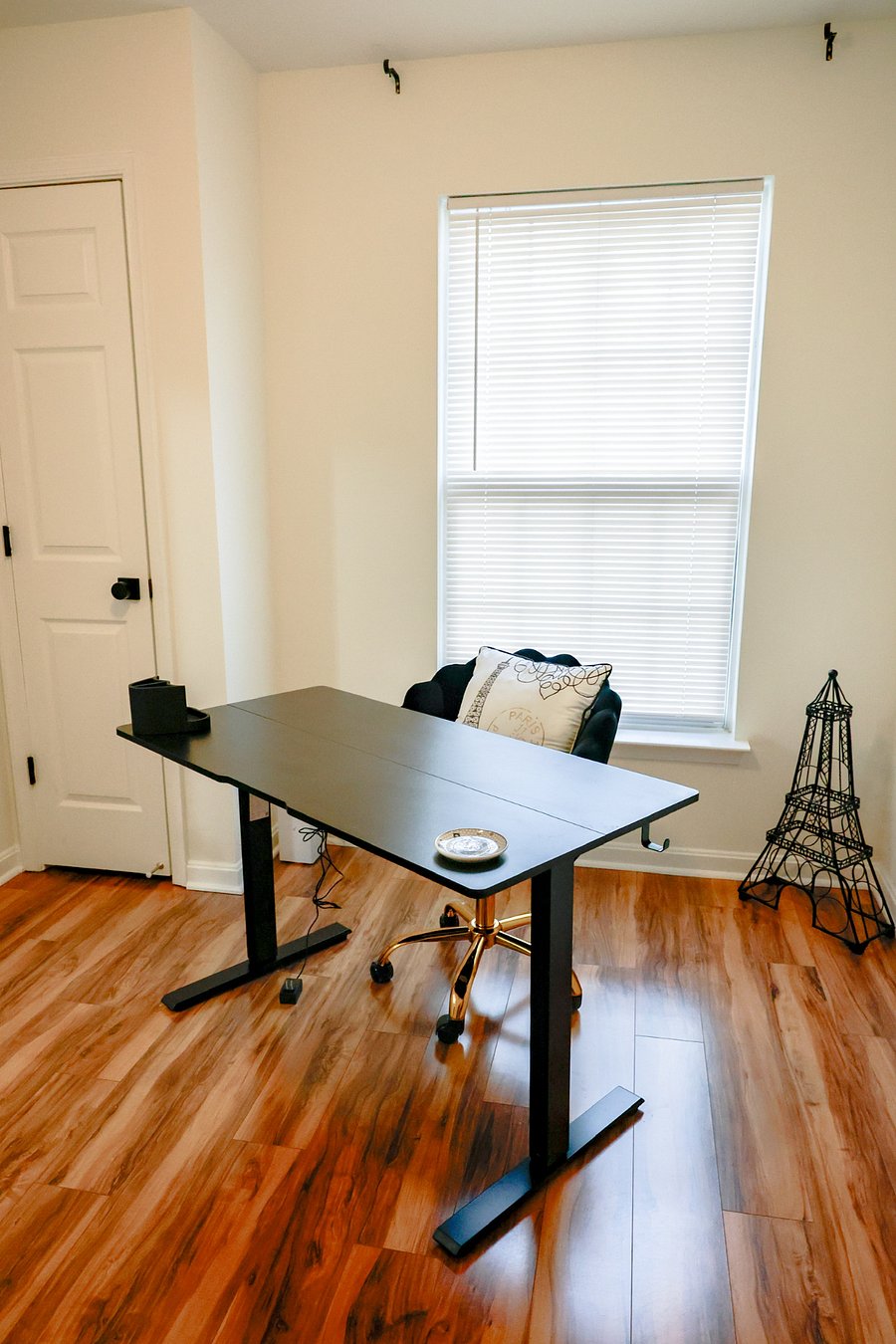 Furnished Finder property 898902_2 photo 10