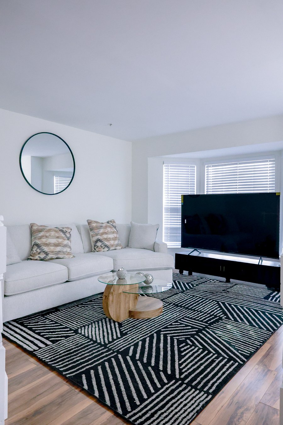 Furnished Finder property 898902_2 photo 8