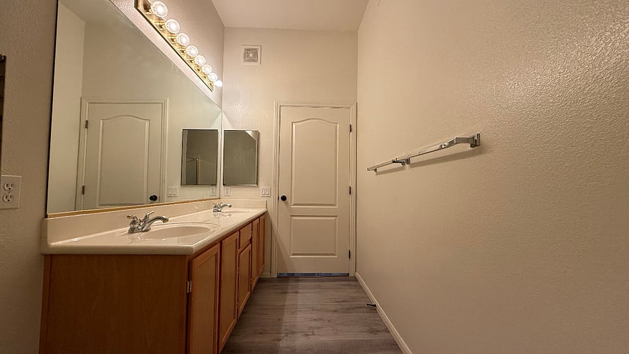 Furnished Finder property 898904_1 photo 24