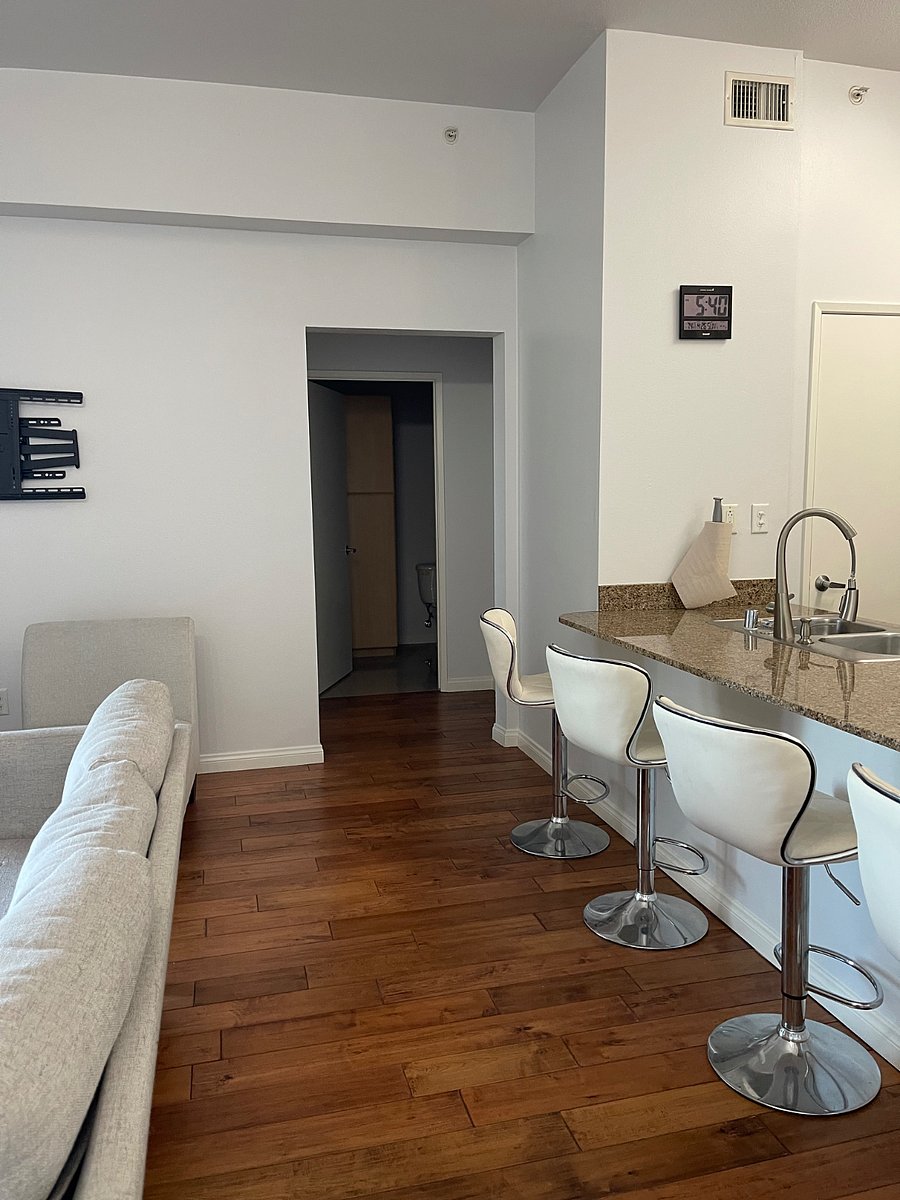 Furnished Finder property 898925_1 photo 18