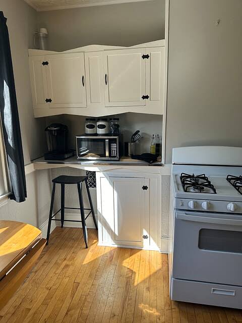 Furnished Finder property 898949_1 photo 11