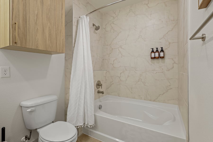 Furnished Finder property 898950_1 photo 30