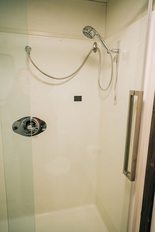 Furnished Finder property 898954_1 photo 3