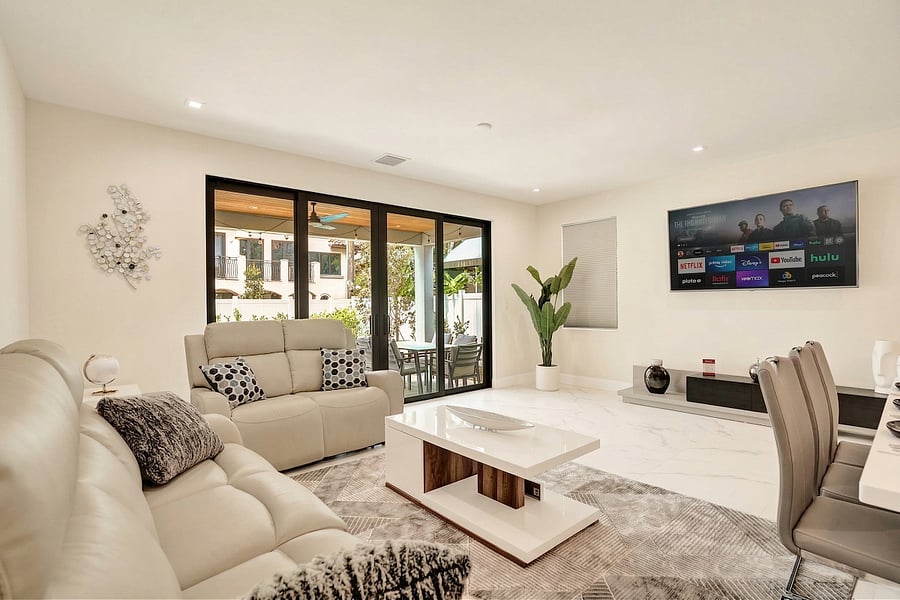 Furnished Finder property 898960_1 photo 3