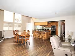 Furnished Finder property 898964_1 photo 4