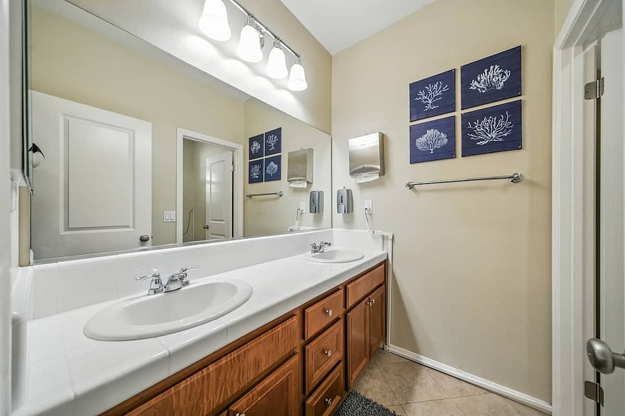 Furnished Finder property 898977_1 photo 10