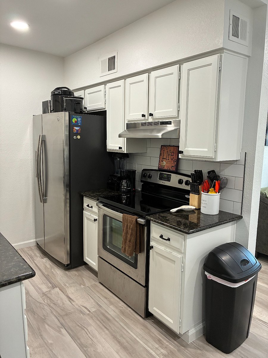 Furnished Finder property 898978_1 photo 4