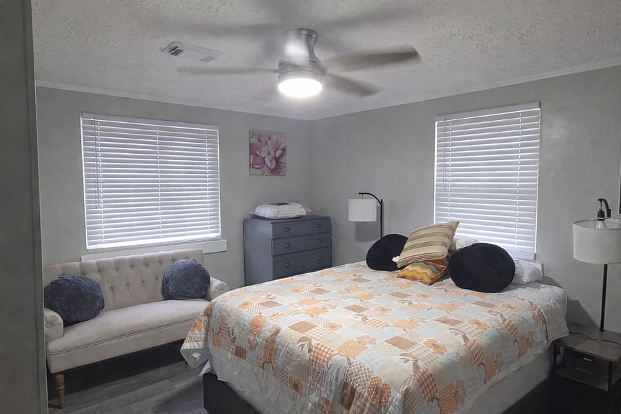 Furnished Finder property 898990_1 photo 4