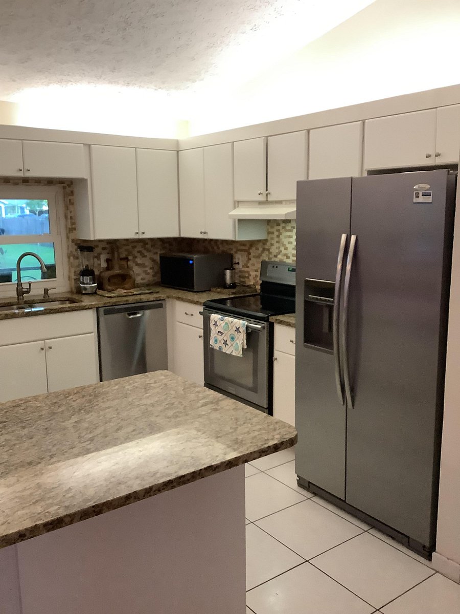 Furnished Finder property 899004_1 photo 3