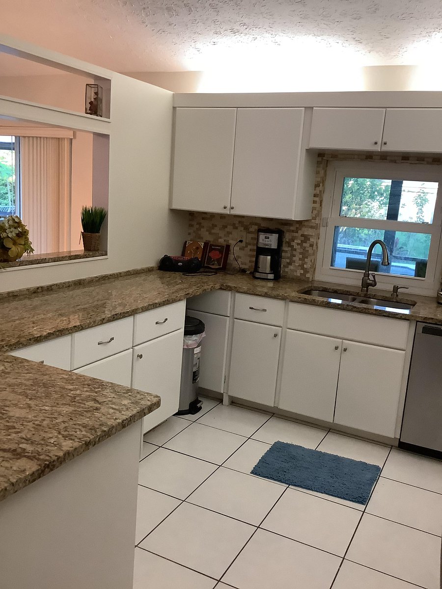 Furnished Finder property 899004_1 photo 4
