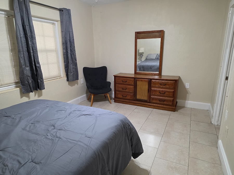 Furnished Finder property 899007_1 photo 6