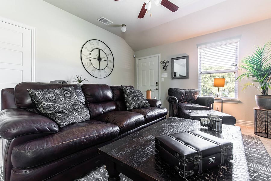 Furnished Finder property 899012_1 photo 5