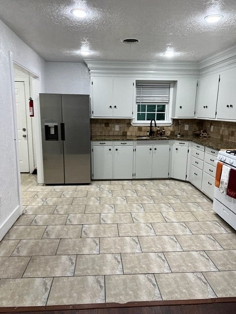 Furnished Finder property 899014_1 photo 17