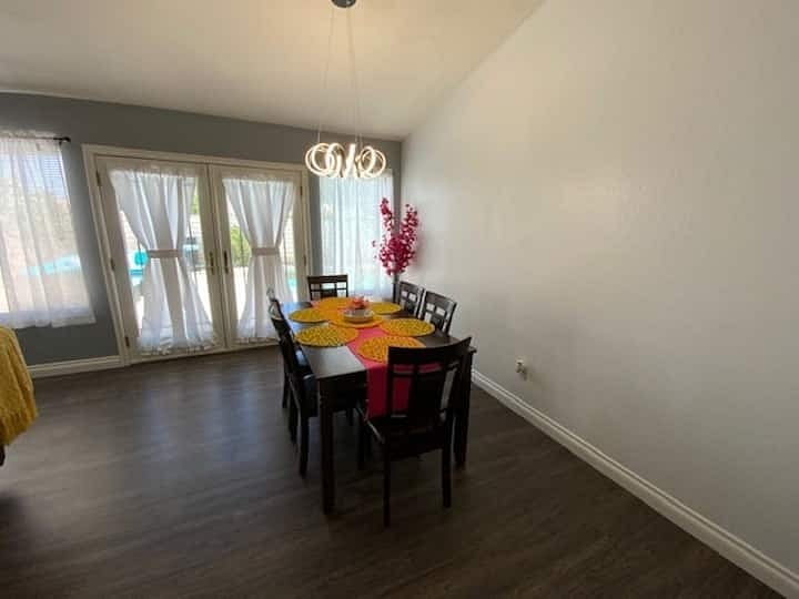 Furnished Finder property 899019_1 photo 3
