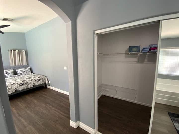 Furnished Finder property 899019_1 photo 16