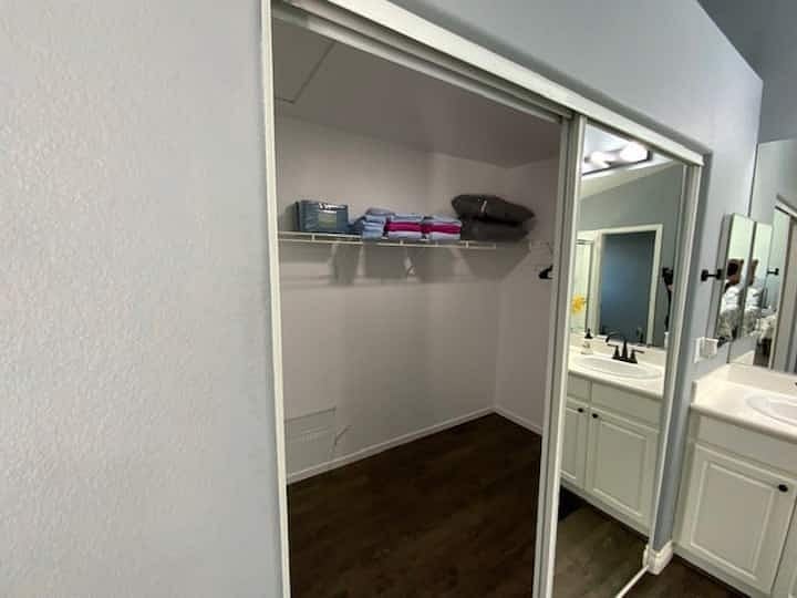 Furnished Finder property 899019_1 photo 20
