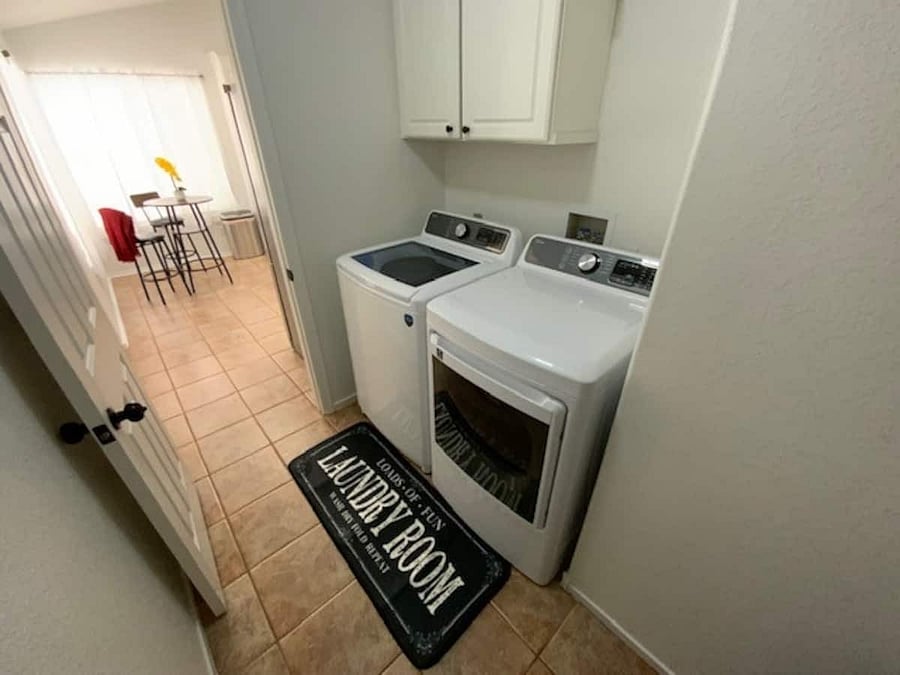 Furnished Finder property 899019_1 photo 27